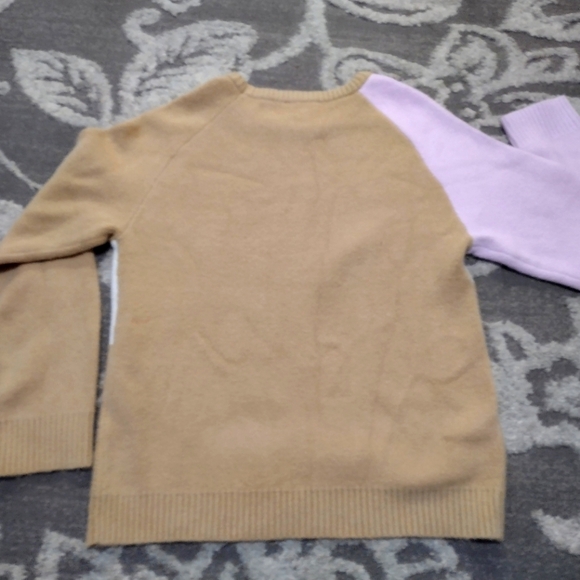THML lavender and tan star sweater - Picture 4 of 4